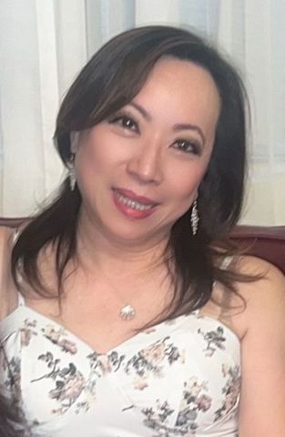 Thuthuy Nguyen, 54 tuổi, Quận 1, Việt Nam