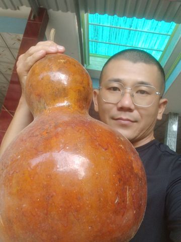 Trần Trung Tín, 37 tuổi, Bến Tre, -- Select Country --