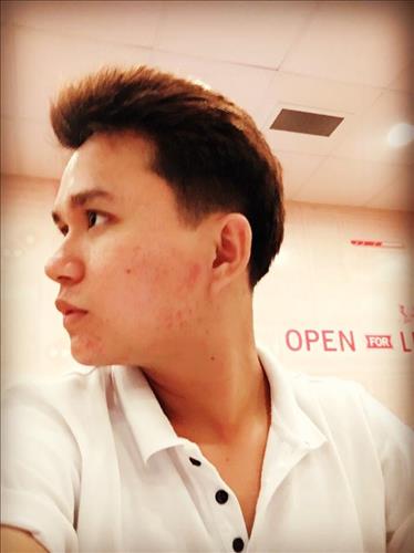 Tan Nguyen, 25 tuổi, Quận 1, Việt Nam