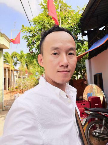 Hoàng Huy, 38 tuổi, Bến Tre, -- Select Country --