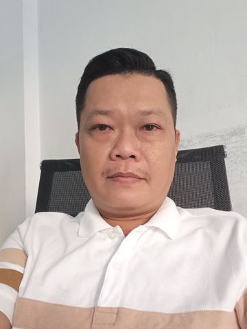 Nguyễn Chí Nhân, 46 tuổi, Quận 3, Việt Nam