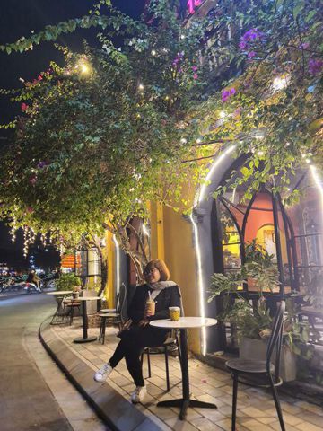 Melissa T, 42 tuổi, Quận 1, Việt Nam