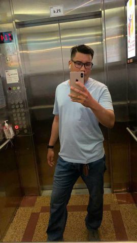 Trần Minh Tú, 33 tuổi, Quận Bình Thạnh, Việt Nam