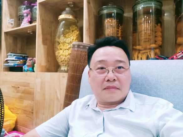 Trần Văn Tình, 43 tuổi, Thái Bình, -- Select Country --