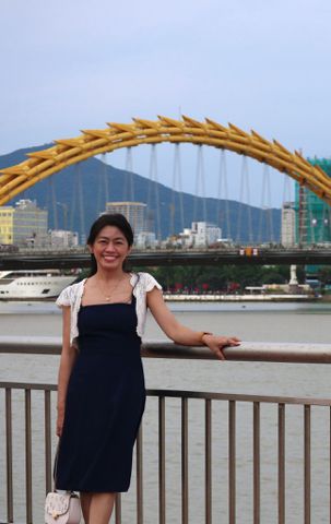 Mai Nguyen- 1979, 64 tuổi, Quận 10, Việt Nam