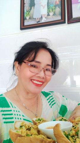 Yến Phạm, 53 tuổi, Thuận An, Việt Nam