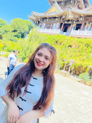 Nguyễn Linh, 28 tuổi, Quận 3, Việt Nam