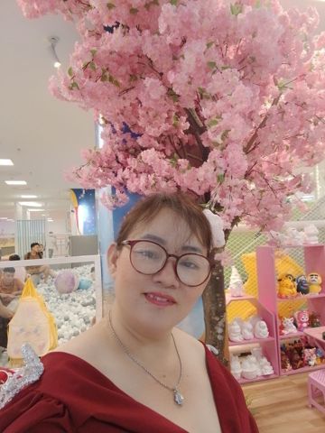 Huỳnh Lê ngọc dung, 44 tuổi, Dĩ An, Việt Nam