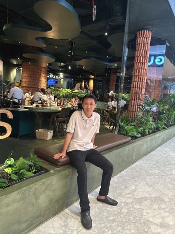 Th, 43 tuổi, Quận 1, Việt Nam
