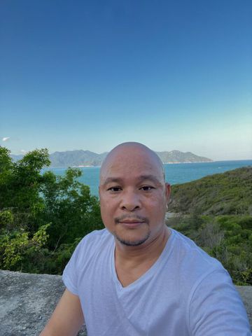 Nguyễn Mạnh Hùng, 41 tuổi, Nha Trang, Việt Nam