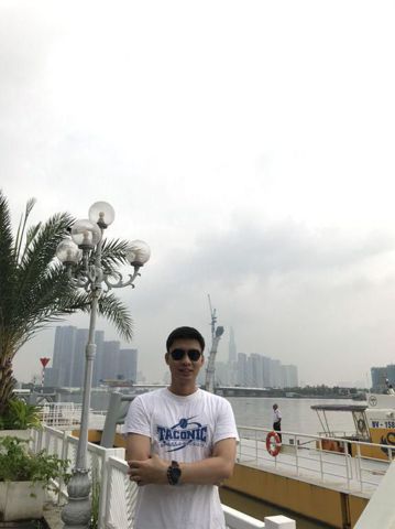Minh, 42 tuổi, Quận 3, Việt Nam