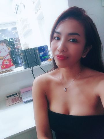 Ngân, 33 tuổi, Quận 10, Việt Nam