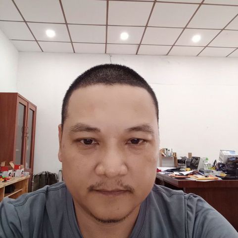 Tiến Dũng, 45 tuổi, Biên Hòa, Việt Nam