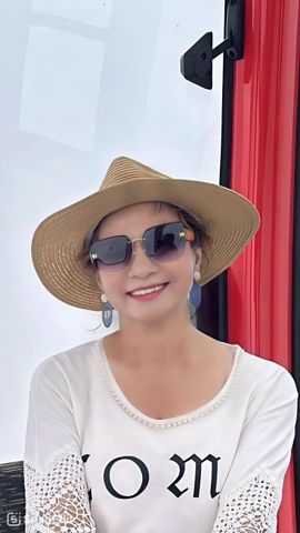 Hoàn Mai, 48 tuổi, Vĩnh Long, -- Select Country --