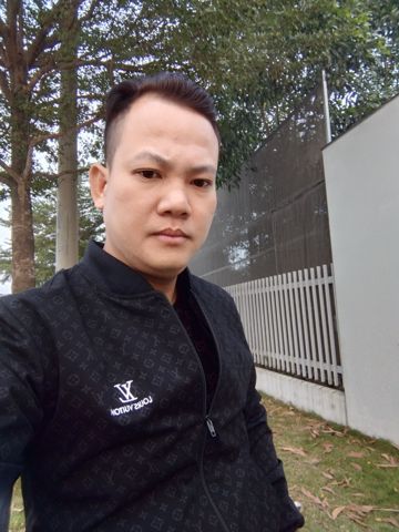 VĂN CÔNG, 33 tuổi, Vinh, Việt Nam