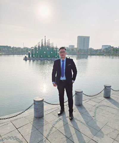 Trần Tú, 45 tuổi, Quận Hoàng Mai, Việt Nam