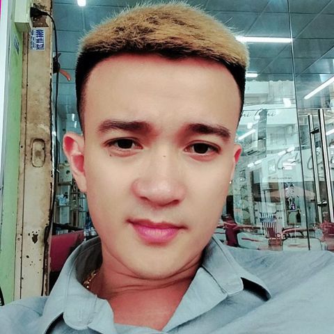 Phạm trung trực, 29 tuổi, Quận 3, Việt Nam