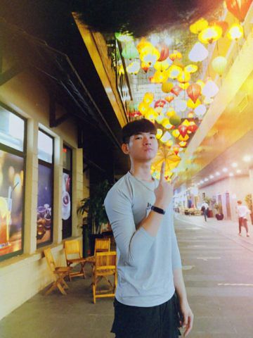 Minh, 24 tuổi, Quận 3, Việt Nam