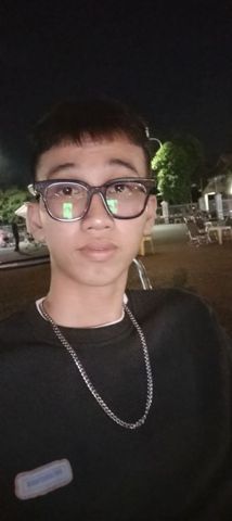 Nguyen van thuong, 24 tuổi, Hóc Môn, Việt Nam