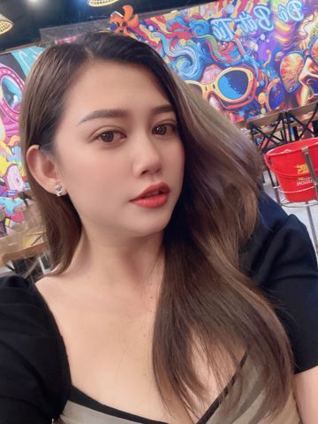 Yến Nhi, 30 tuổi, Vĩnh Long, -- Select Country --