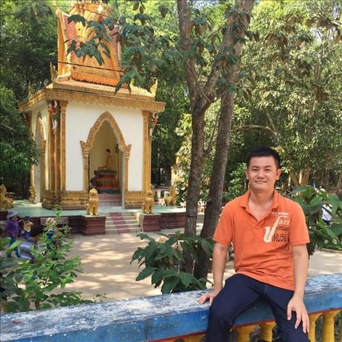 trung, 31 tuổi, Quận 1, Việt Nam