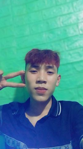 Phan Hoàng tiến, 21 tuổi, Long Thành, Việt Nam