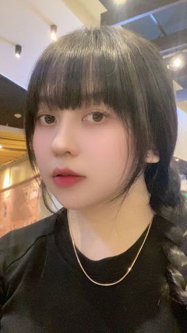 Thanh Ngân, 23 tuổi, Quận 3, Việt Nam
