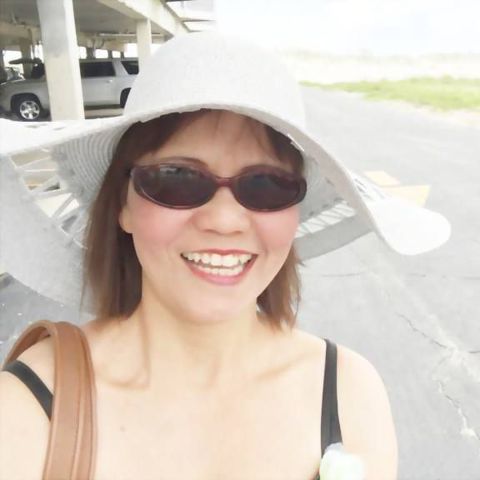 LINDA HOANG, 61 tuổi, Quận 1, Việt Nam