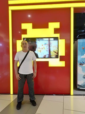 Văn Hoàng, 51 tuổi, Quận 3, Việt Nam