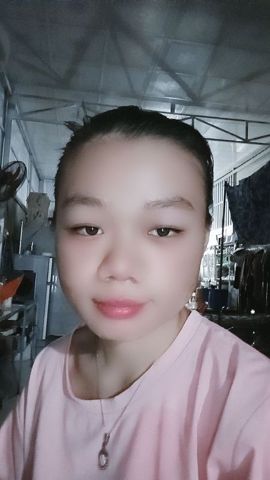 Lê Huỳnh Như, 19 tuổi, Cà Mau, -- Select Country --
