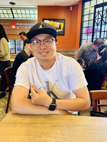 John, 37 tuổi, Quận 1, Việt Nam