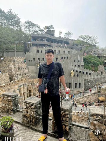 Xuân thái, 27 tuổi, Ninh Bình, -- Select Country --