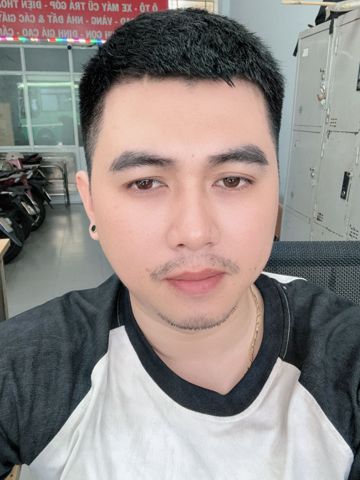 Thien J, 35 tuổi, Tân Phú, Việt Nam