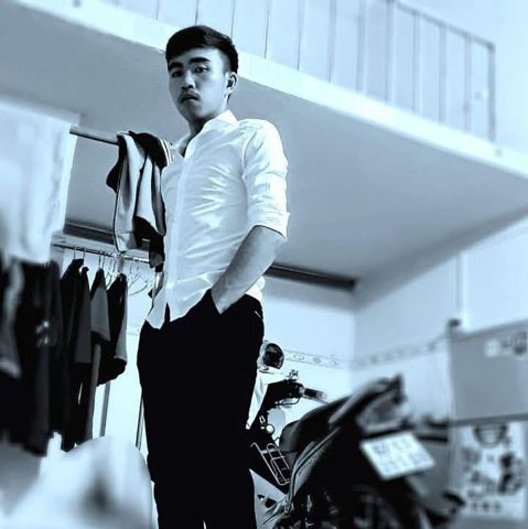 Hoàng Văn, 33 tuổi, Bến Cát, Việt Nam