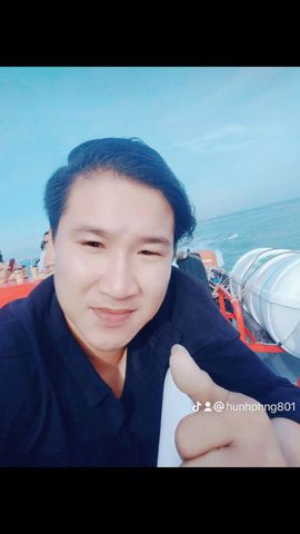 Huỳnh Phương, 27 tuổi, Quận 3, Việt Nam