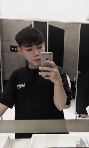 Thành Nghĩa, 22 tuổi, Quận 1, Việt Nam