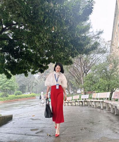Thu Thuy, 40 tuổi, Hải Dương, -- Select Country --