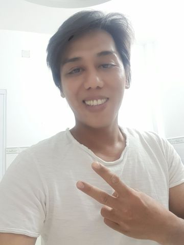 CHÂN THÀNH, 40 tuổi, Quận 4, Việt Nam