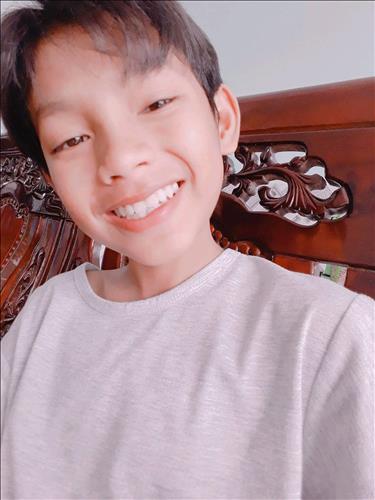 Lê Dương Linh, 17 tuổi, Quận 1, Việt Nam