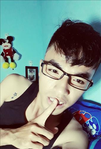 Huyrio94, 25 tuổi, Quận 1, Việt Nam