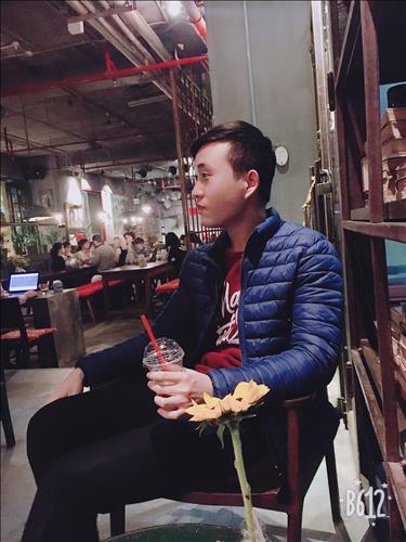 Anh Minh Nguyen, 22 tuổi, Quận Ba Đình, Việt Nam