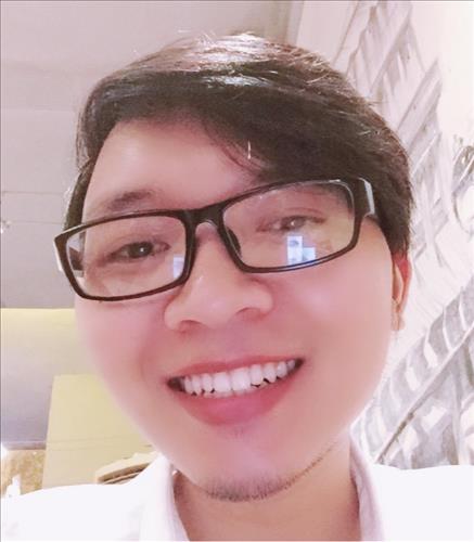Tài, 24 tuổi, Quận 1, Việt Nam
