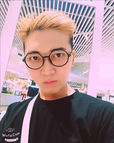 Võ Anh Anh Khoa, 22 tuổi, Quận 1, Việt Nam