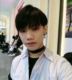 Triệu Phong Sơn, 18 tuổi, Tìm bạn bốn phương, Gay, Quận Ba Đình, Hà Nội