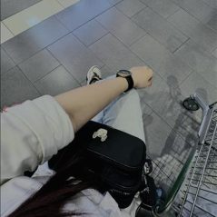 Cỏ, 30 tuổi, Quận 1, Việt Nam