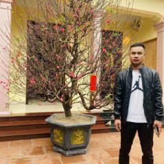 Nguyễn viết xuân, 38 tuổi, Thạnh Hóa, Việt Nam