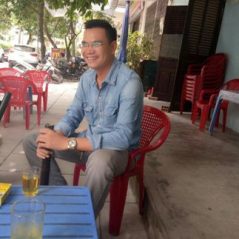 Phạm Đức, 50 tuổi, Thái Bình, -- Select Country --