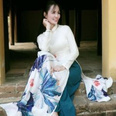 Hà, 48 tuổi, Hưng Yên, -- Select Country --