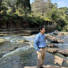 Phan Chau, 64 tuổi, Quận 1, Việt Nam