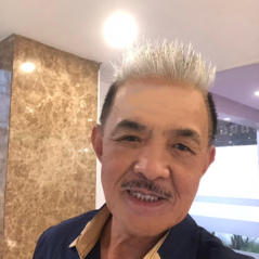 Biển Xanh, 57 tuổi, Quận 1, Việt Nam